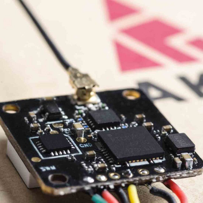 AKK X5 FPV VTX - 5.8Ghz 37CH 25mW/50mW/100mW/200mW Switchable Video Transmitter 7 AKK X5 FPV VTX - 5.8Ghz 37CH 25mW/50mW/100mW/200mW Switchable Video Transmitter — изображение 7