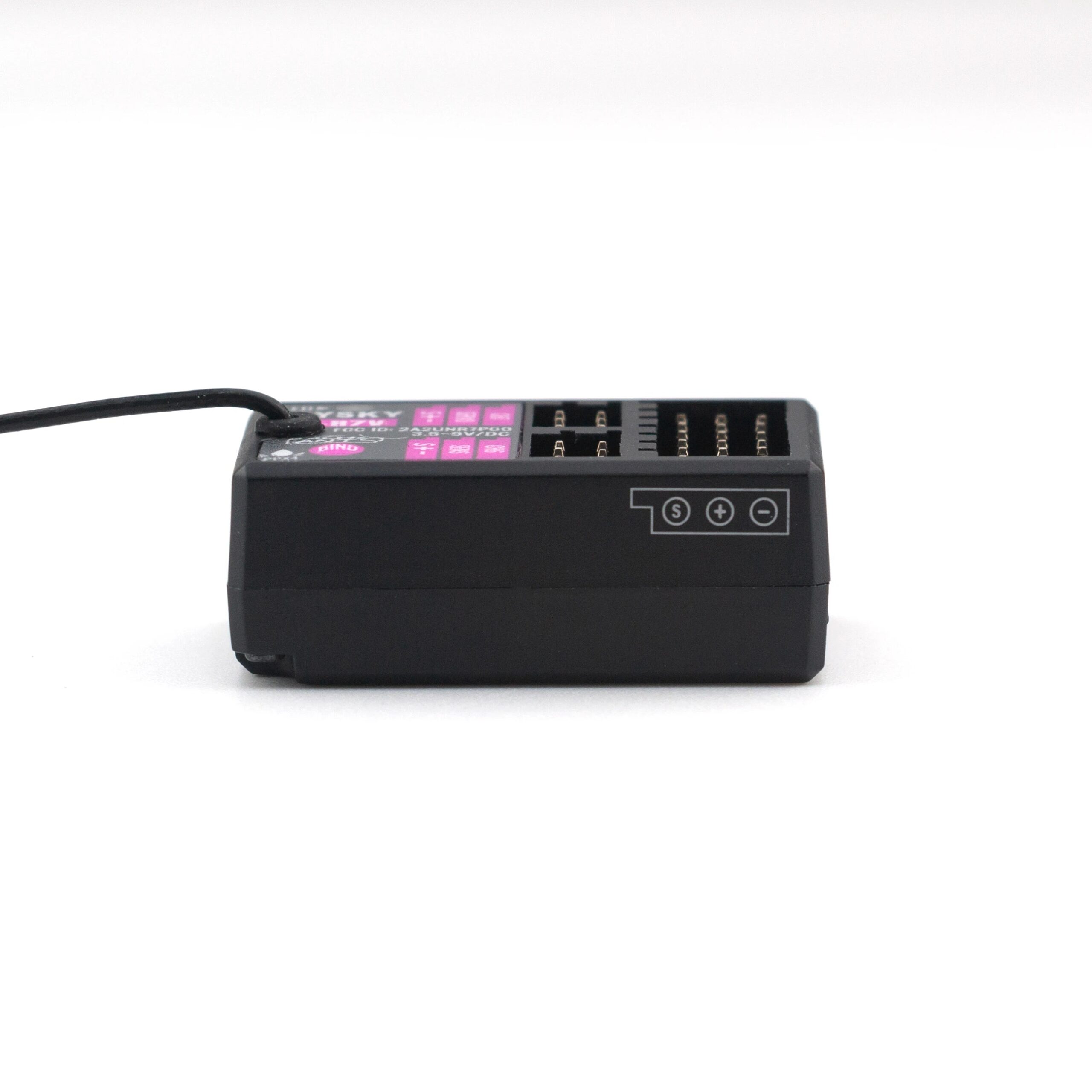 FLYSKY FS-R7V 7CH 2.4G Gyro Receiver - 3.5 ~ 9V/DC ANT Single Antenna PWM for RC Model Cars Boats Transmitter FS-G7P Accessories 2 FLYSKY FS-R7V 7CH 2.4G Gyro Receiver - 3.5 ~ 9V/DC ANT Single Antenna PWM for RC Model Cars Boats Transmitter FS-G7P Accessories - Bild 2