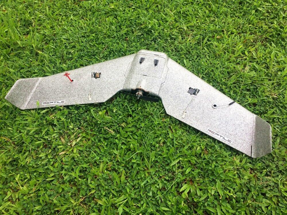 Reptile S800 V2 Fixed Wing Aircraft - SKY SHADOW 820mm Wingspan Gray FPV EPP Foam Flying Wing Racer KIT / PNP selection weight 170g 4 Reptile S800 V2 Fixed Wing Aircraft - SKY SHADOW 820mm Wingspan Gray FPV EPP Foam Flying Wing Racer KIT / PNP selection weight 170g - Image 4