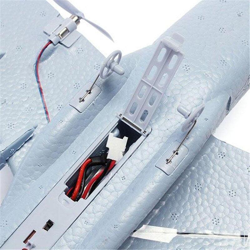 C-17 RC Drone - DIY Aircraft Transport Aircraft 373mm Wingspan EPP RC Drone Airplane 2.4GHz 2CH 3-Axis Aircraft Toy for Children 3 C-17 RC Drone - DIY Aircraft Transport Aircraft 373mm Wingspan EPP RC Drone Airplane 2.4GHz 2CH 3-Axis Aircraft Toy for Children - Image 3